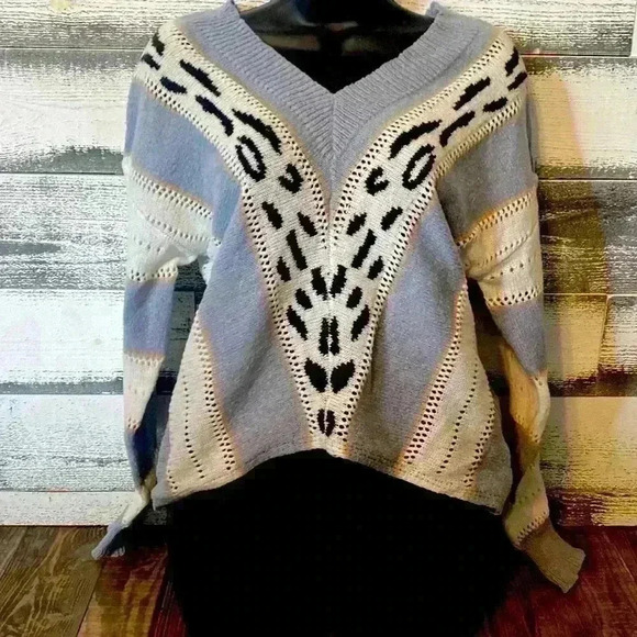 Women’s SHEIN sweater size small - Picture 1 of 3